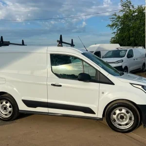 2020 Ford Transit Connect 1.5 EcoBlue Panel Van - Image 2