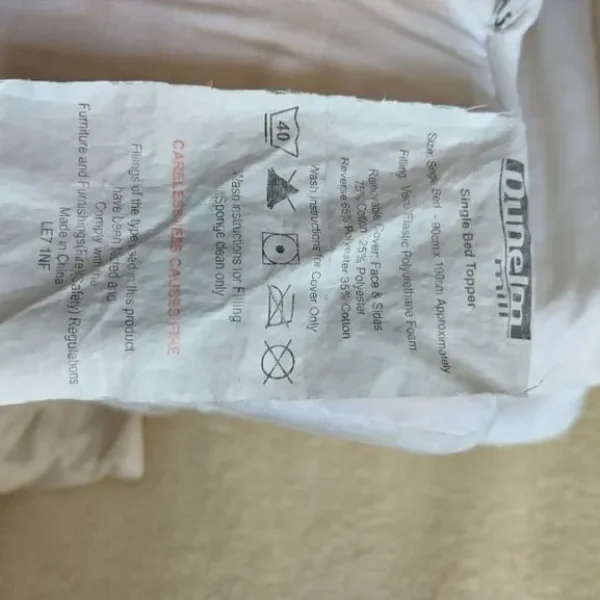 Single mattress topper