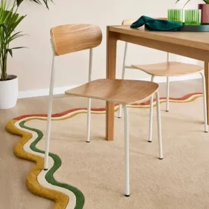 Dining table and 4 chairs - Image 2