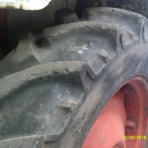 david brown 995 2wd with loader - Image 4
