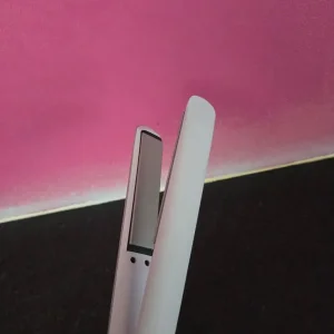 PROluxe Hair Straightener Remington - Image 5