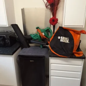 Black & Decker blower and vacuum with big extension pipe