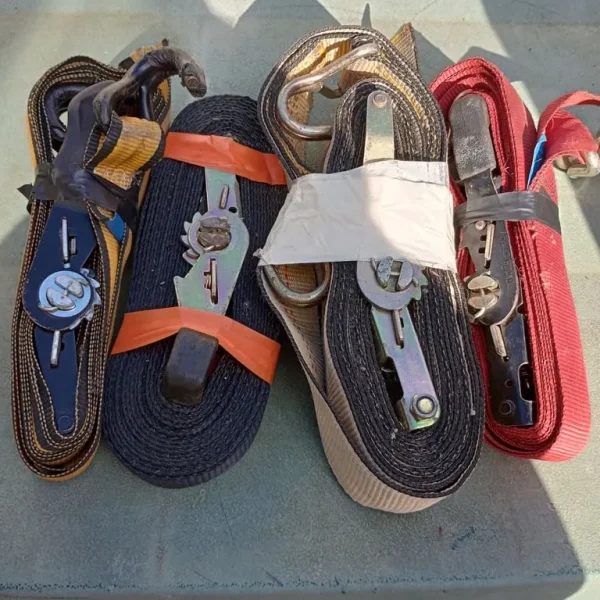 Ratchet straps x4
