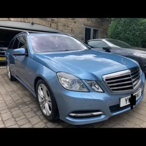 Mercedes-Benz E-Class Estate 2011, 5-door, semi-auto - Image 2