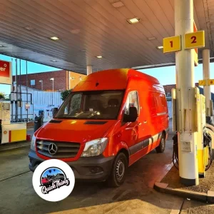 MAN WITH A VAN FOR DELIVERIES AND MOVES - Image 3