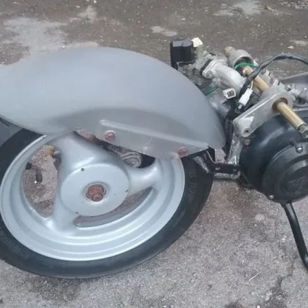 PGO T-Rex 50cc 2000 – Complete engine and parts