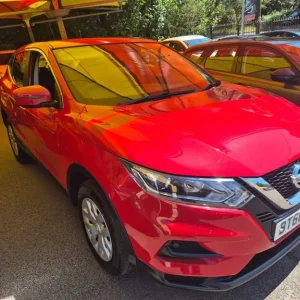 2018 Nissan Qashqai DIG-T VISIA Hatchback Petrol Manual - Image 3
