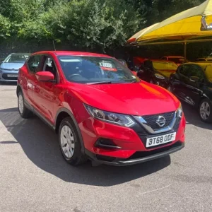 2018 Nissan Qashqai DIG-T VISIA Hatchback Petrol Manual - Image 5