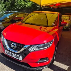 2018 Nissan Qashqai DIG-T VISIA Hatchback Petrol Manual