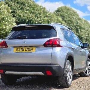 2018 Peugeot 2008 1.2 PureTech Allure EAT Euro 6 5-door hatchback - Image 8