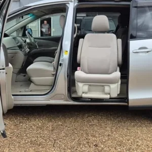 Toyota Estima WELCAB 2006 2.4L 4X4 Silver