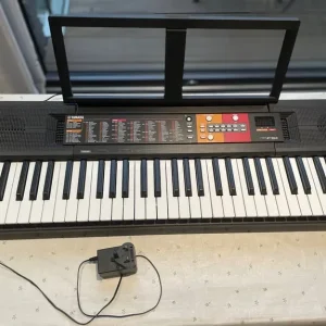 Yamaha PSR-F51 61-Key Keyboard - Image 3
