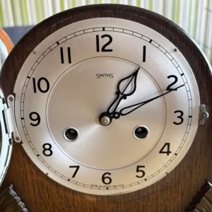 Vintage Smiths Oak Cased Westminster Chiming Mantel Clock With Smiths Key - Image 3