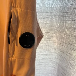 Jumper - Image 3
