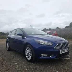 2016 Ford Focus 1.0T EcoBoost Titanium Euro 6 5-door hatchback petrol manual