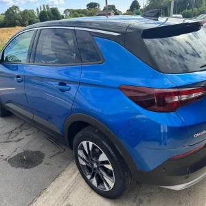 Vauxhall Grandland X 1.2 Turbo SRi Nav Blue Manual 2020 - Image 6