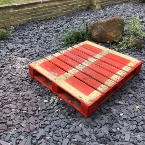 Wooden pallet