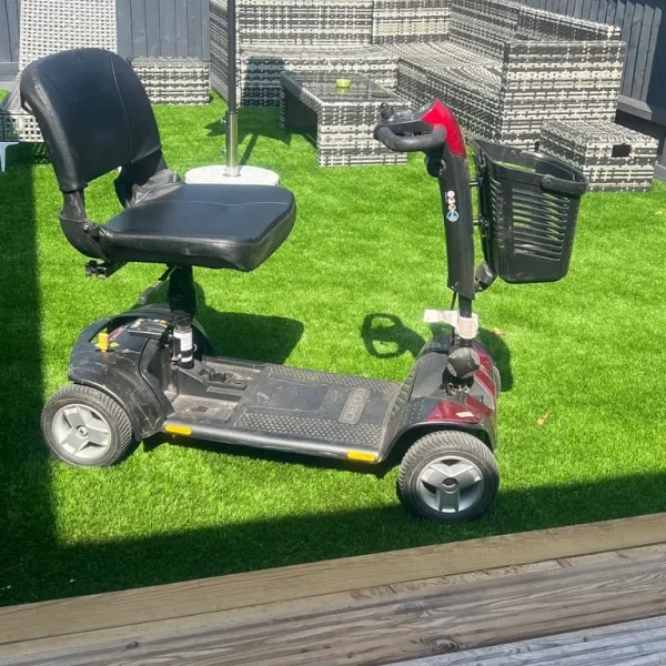 GOGO ELITE TRAVELER mobility scooter