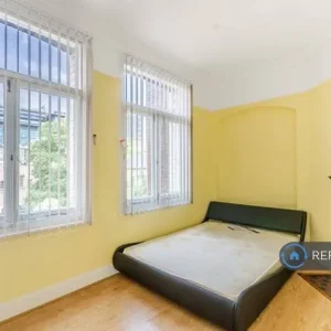 1 bedroom flat in Kingsway Mansions, Seaham, County Durham - Image 6