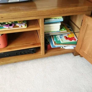 Solid Oak TV Unit Cabinet - Image 3