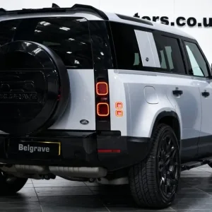 2021 Land Rover Defender 110 3.0 D200 MHEV SUV - Image 2