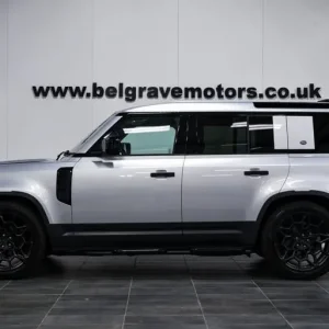 2021 Land Rover Defender 110 3.0 D200 MHEV SUV - Image 3