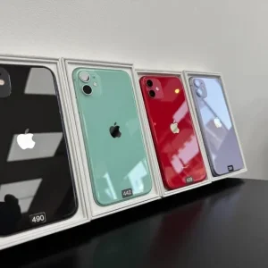 iPhone 11 - 64GB - Image 2