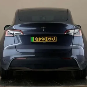2023 Tesla Model Y RWD 5-door Auto Hatchback - Image 4