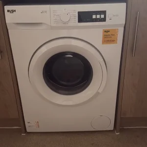 Old guitar - Image 2