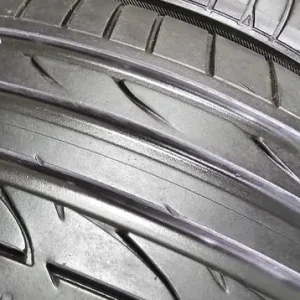 225/40R18 Bridgestone Potenza S001 Run-Flats - Image 2