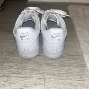 Men’s air force one size UK8 - Image 2