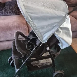 Hauck pushchair - Image 2