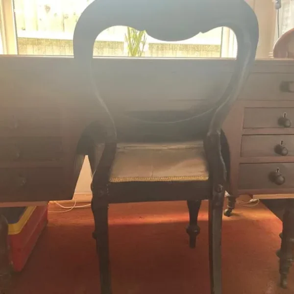 Antique Extendable Bureau