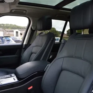 2021 Land Rover Range Rover P400e 13.1kWh Plug-in Hybrid SUV - Image 7