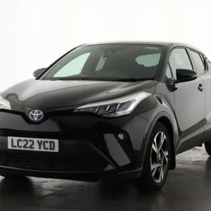 2022 Toyota C-HR Hybrid SUV - Image 6