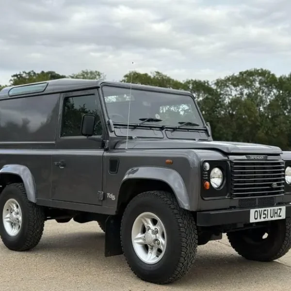 LAND ROVER DEFENDER 90 2.5 TD5 2001