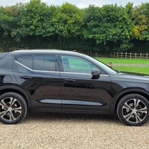 Volvo XC40 D4 Inscription Pro AWD - Image 5