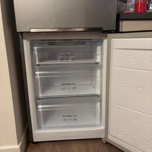 Samsung Fridge Freezer - Image 4
