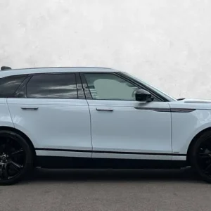 2017 Land Rover Range Rover Velar P380 R-Dynamic HSE 5-door Auto - Image 5