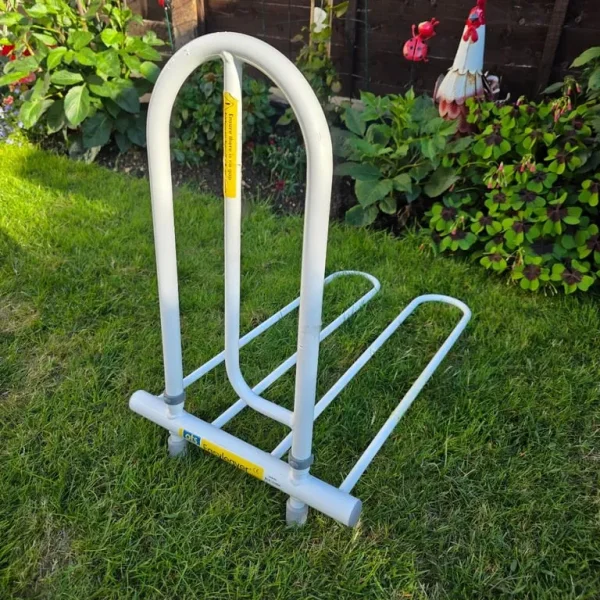 Bed side support rail