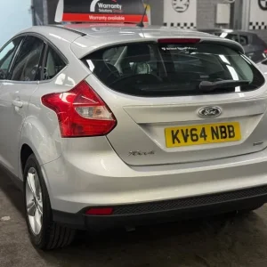 2014 Ford Focus 1.0T EcoBoost Zetec Euro 5 5-door hatchback - Image 6