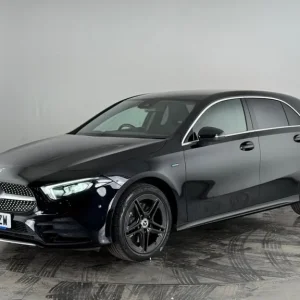 2020 Mercedes-Benz A-Class 1.3 A250e 15.6kWh AMG Line (Executive) 8G-DCT Euro 6 - Image 3