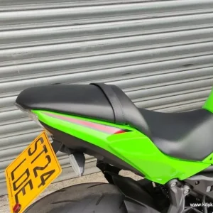 2024 Kawasaki Ninja 650 in KRT Green - Image 7