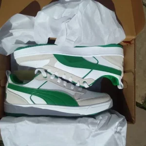 Puma Dribble Trainers Size 8 - Image 7
