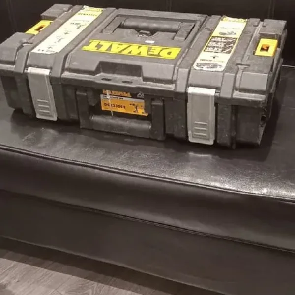 Dewalt DS150 Tough System Tool Box