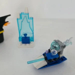Lego DC Juniors Batman VS Mr Freeze 10737 - Image 3