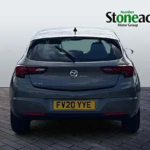 2020 Vauxhall Astra 1.2 Turbo Elite Nav Hatchback - Image 4