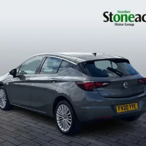 2020 Vauxhall Astra 1.2 Turbo Elite Nav Hatchback - Image 5
