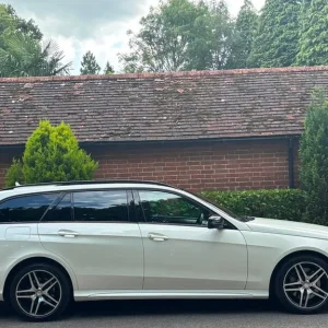 2015 Mercedes-Benz E-Class Estate 3.0 V6 BlueTEC AMG Night Edition - Image 5