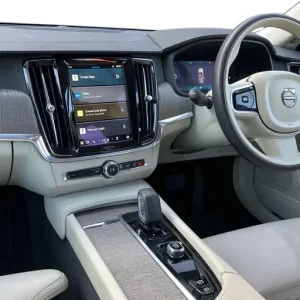 2022 Volvo V90 Cross Country Plus 5-door AWD Estate - Image 4